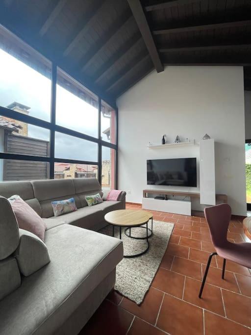 Villa Giraldillo Colunga Kültér fotó