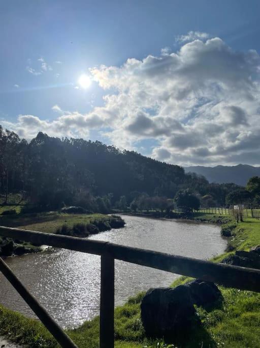 Villa Giraldillo Colunga Kültér fotó